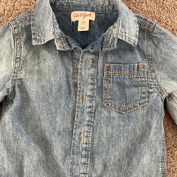 Cat & Jack jean button down - Picture 2 of 2